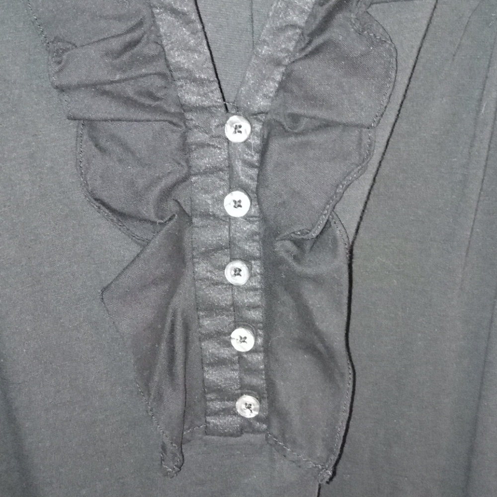 Theory Ruffle Cap Sleeve Button Top - Picture 4 of 7